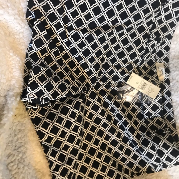 ❤️NWT LOFT shorts-navy and white! ❤️ - Picture 3 of 8